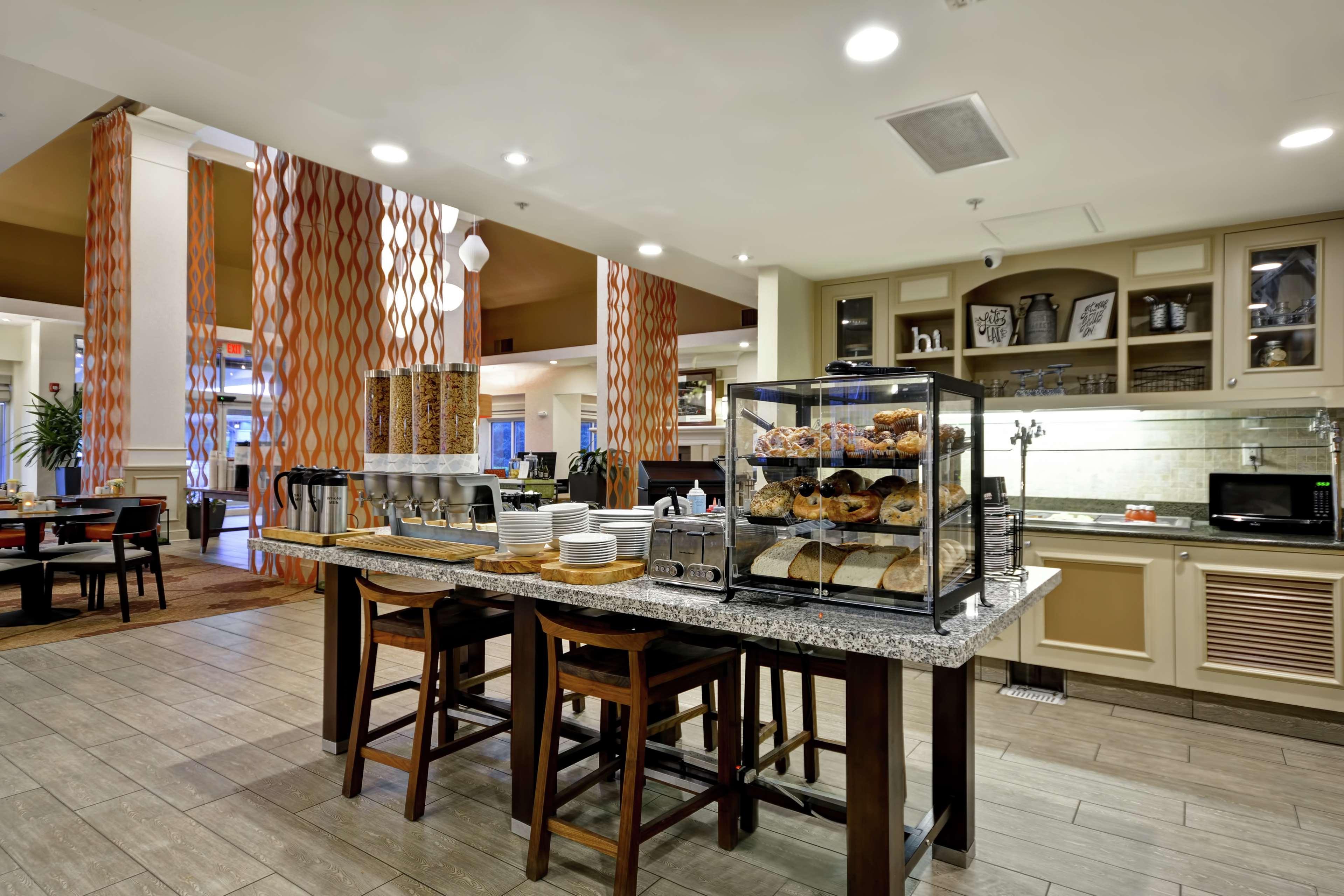 Hilton Garden Inn Fort Collins Exterior photo