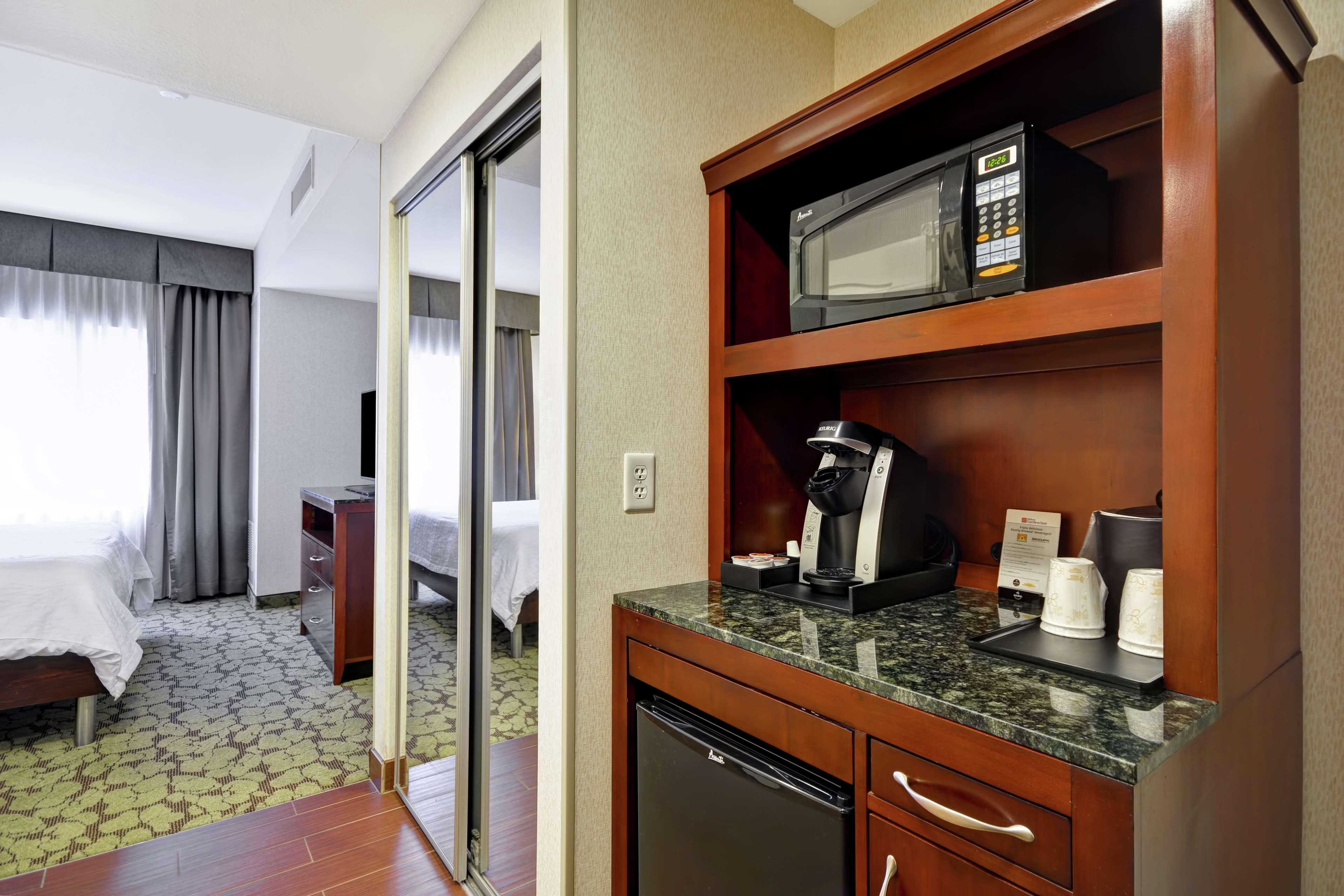 Hilton Garden Inn Fort Collins Exterior photo