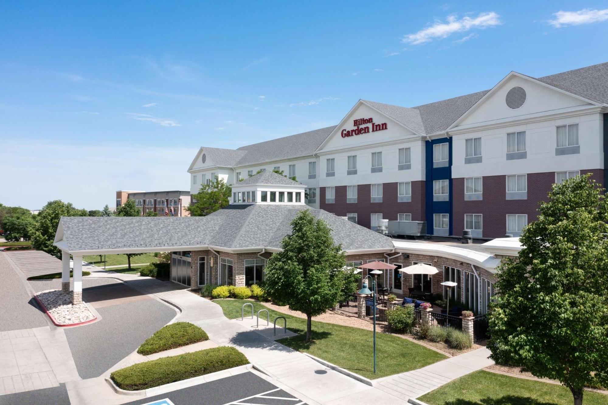 Hilton Garden Inn Fort Collins Exterior photo
